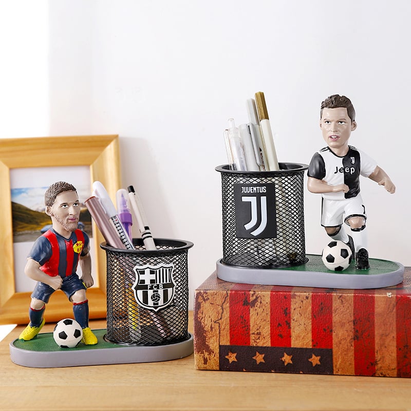 Gyantából készült tolltartó, modern minimalist stílus, asztali dekoráció, ajándék futballrajongóknak