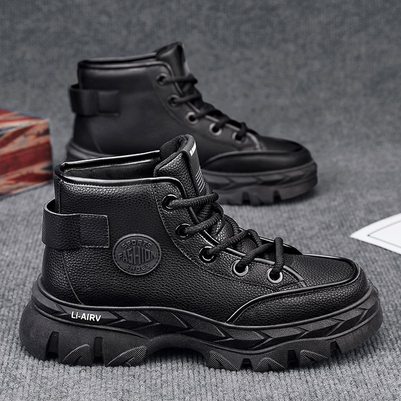 Martin csizmák PU felsővel, gumírozott talppal, kerek orrú, injektált formázott talp