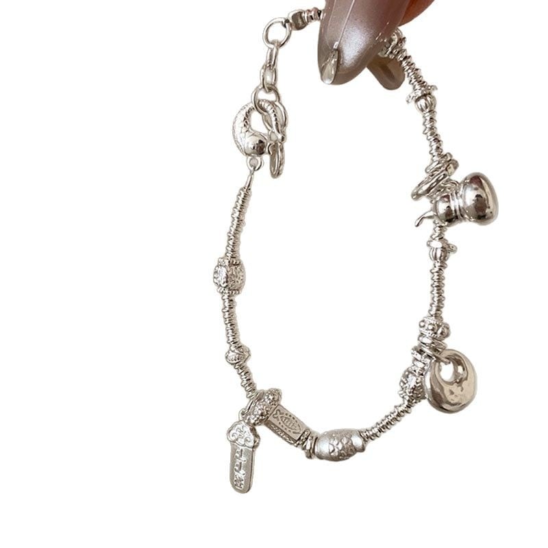 RONERAI kord karkötő – elektroplatinált kivitel, női stílus, személyes trend, 2025 tavaszi debütálás, kéz ékszer