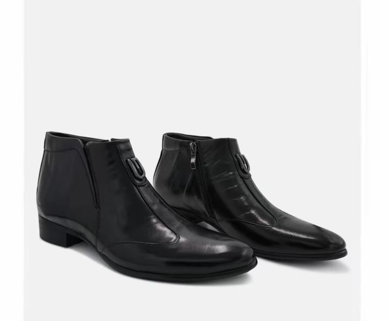 Férfi bőr Chelsea csizmák cipzárral, fleece bélés, hegyes orr, magas szár, gumírozott talp