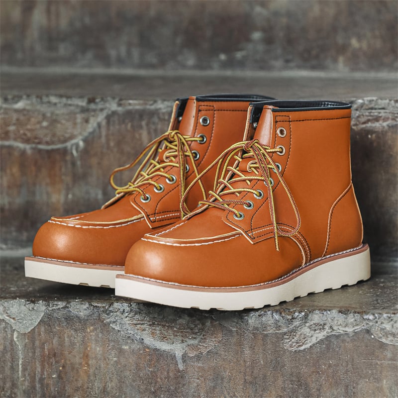 Martin csizmák kevert felsőrész, gumitalp, kerek orr, középmagas szár, 3-5 cm sarok, mindennapi stílus