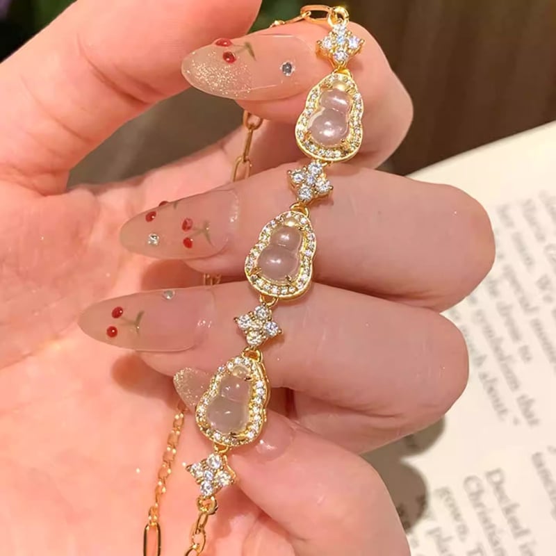 Karkötő mikroinlay tökvirág négylevelű mintával, mesterséges kristályból, elektroplattálás, 2025 nyári modell, friss és édes stílus, nőknek