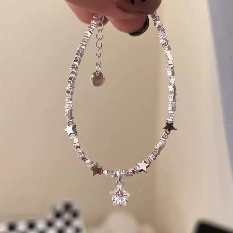 Réz karkötő nőknek, geometriai design, galván bevonat, kifinomult stílus — Silver Fortune Source