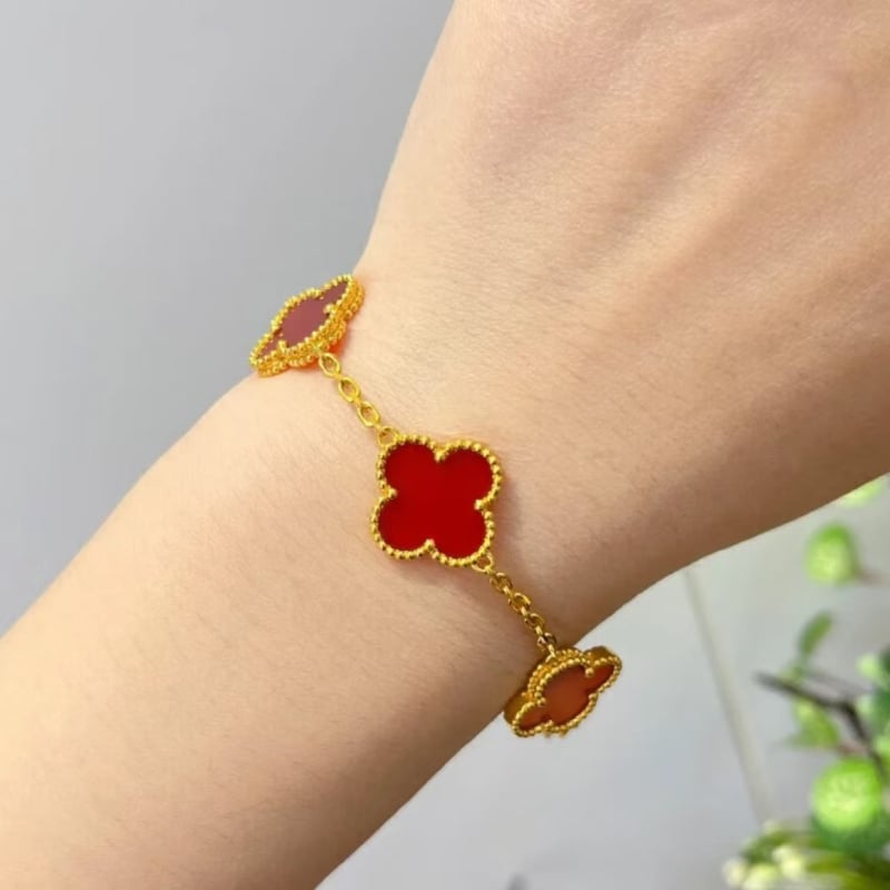 Női kétoldalú négylevelű lóhere karkötő, titán acélból, elektroplakolás, könnyű luxus stílus