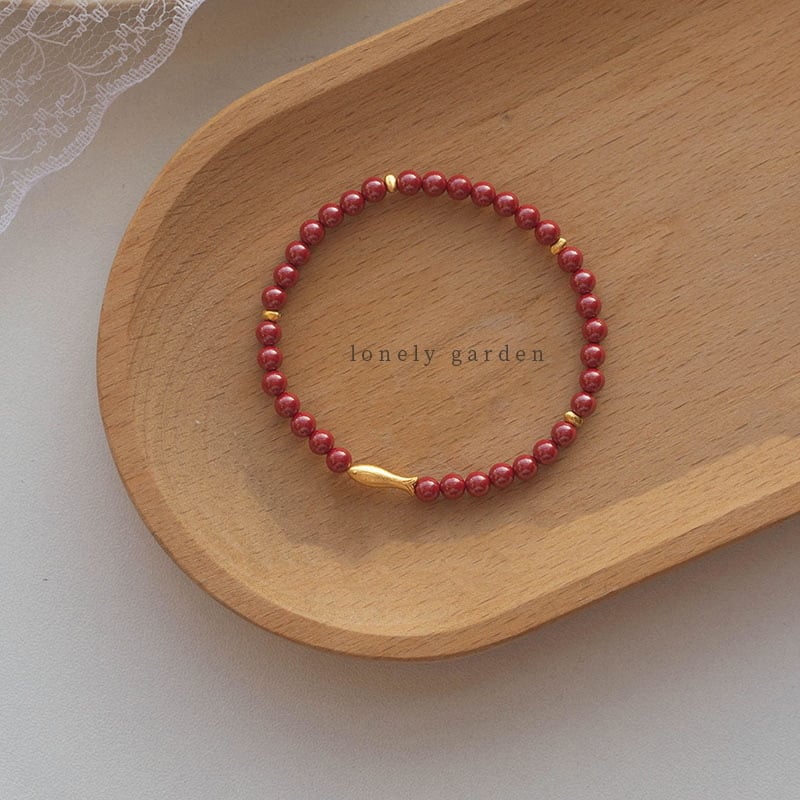 Cinnabar gyöngyös karkötő koi hal motívummal; kézzel készített; uniszex; új kínai stílus; 2024 nyara