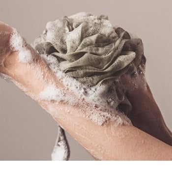 Minge de baie spumoasă cu design floral — moale, durabilă, material PP, pentru adulți