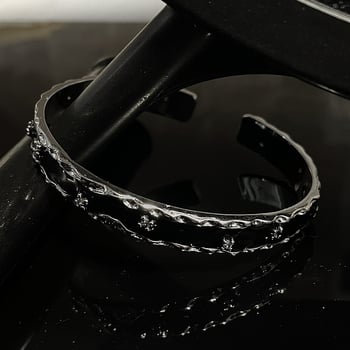 Karkötő – Uniszex, minimalist design, titán acél, elektroplakált bevonat, U-formájú kialakítás