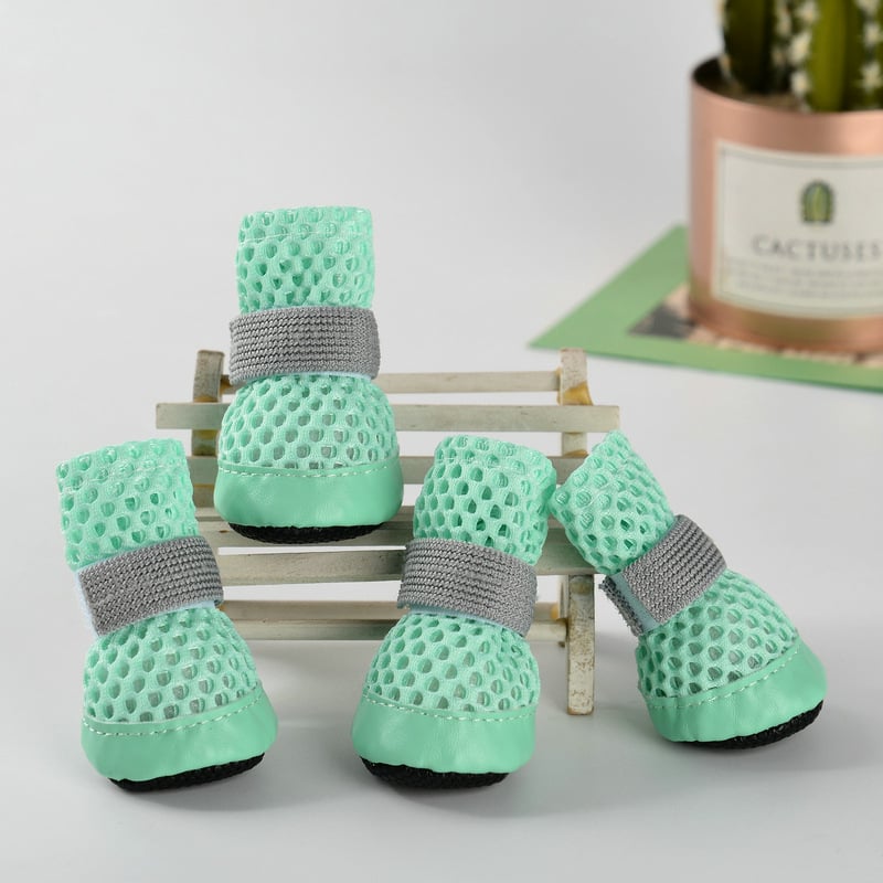 Kutyacipők — Poliészter anyag, Leisure stílus, Márka Confused, Általános használat