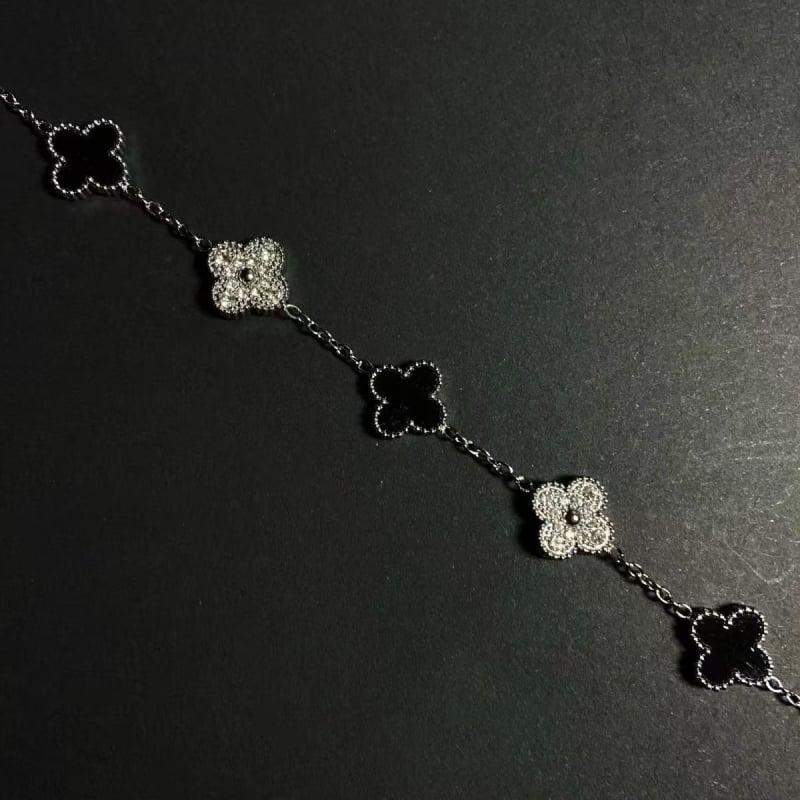 Vintage karkötő ötvözetből, elektroplattált, nőknek