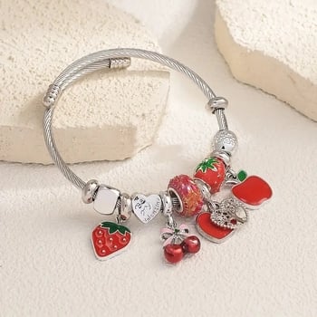 DIY eper alakú gyöngyös karkötő — cinkötvözet, elektroplat bevonat, gyümölcs forma, nyár 2025 kiadás