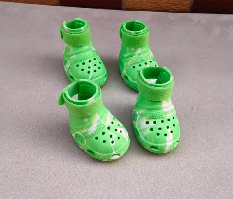 Kutyáknak esőcsizma — EVA anyagú, vízálló, csúszásmentes, kopásálló, puha talp