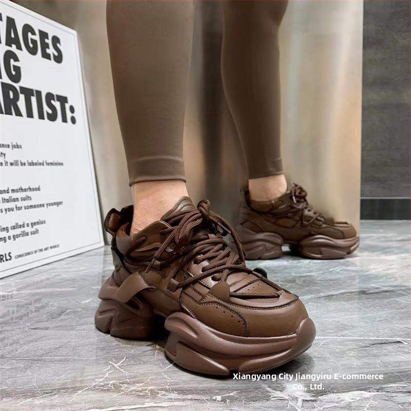 Dámske vysoké tenisky s hrubou podrážkou pre zvýšenie výšky, horná časť z deleného kože, PU podrážka, šnurovanie, latexová stielka