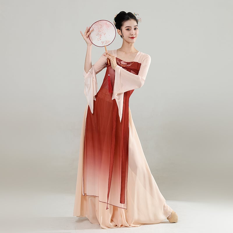 Női belly dance kostüm, Han–Tang dinasztia ihletésével, poliészter anyag 90–95% tartalom, nyári 2022 kiadás.