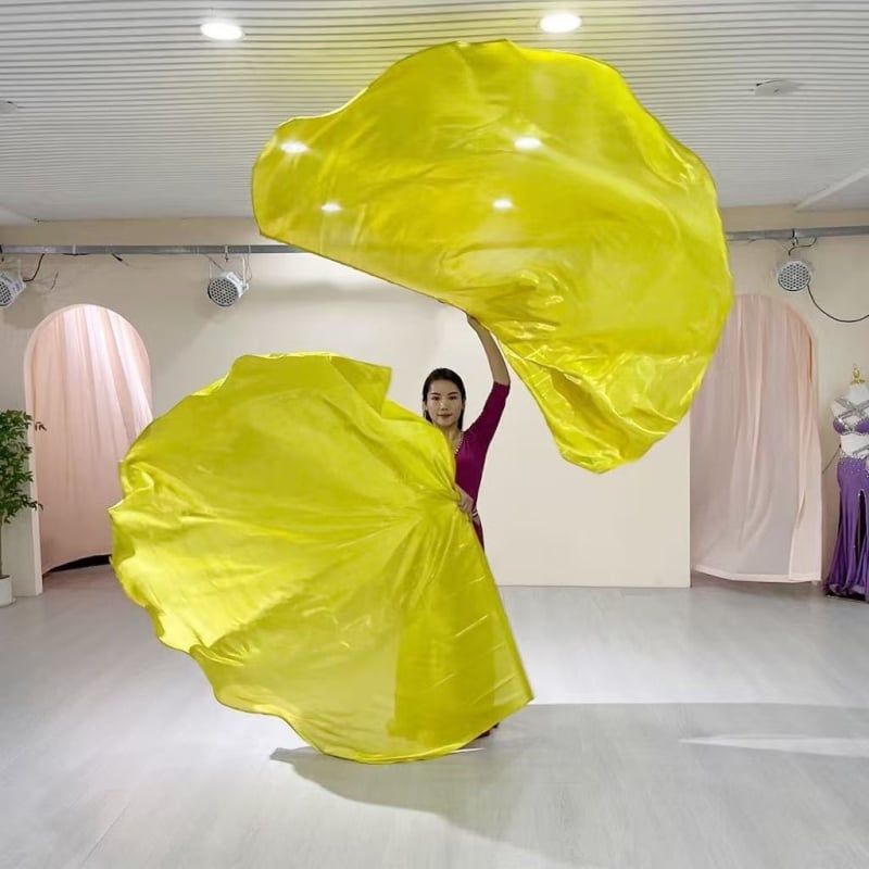 Zászló alakú átlátszó szárnyak előadásokhoz, PVC alapanyag, triacetát rost, TR szövet, préselt kivitel, 2025 tavasz