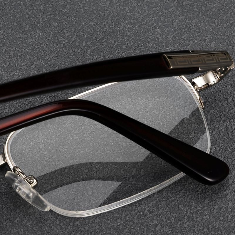 Olvasó szemüveg, akril lencsékkel, titanötvözet keret, félkeretes dizájn, négyszögletes forma, közelre és távolra látásra