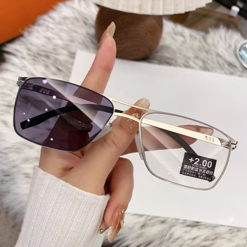 Olvasó szemüveg fotóchromos multifokális lencsékkel, keret nélküli, kerek keret, TR+fém keret, felnőtteknek, ovális arcforma, 2025 tavasz