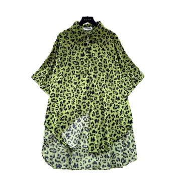 Női leopard mintás poloing rövid ujjú, poliészter, hátul hosszabb szabásvonal, preppy stílus, nyár 2025