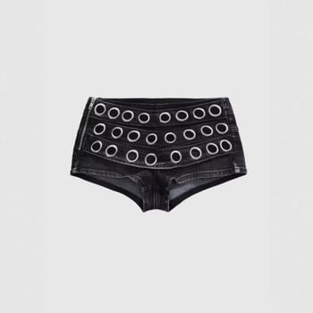 Denim rövidnadrág, középmagas derekú, slim fit, patchwork dizájn, 90-95% pamut-denim, enyhe rugalmasság, street style