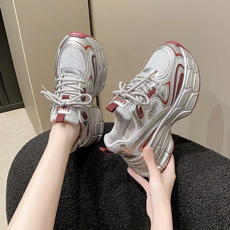 Унисекс мрежести кецове с дебели подметки, дишащ връх от мрежа, средно висок глезен, връзки, противохлъзгаща подметка