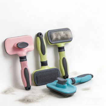 Független márkájú háziállat-öntisztító de-szőrítő kefével macskáknak és kutyáknak, egy gombnyomásos szőrtelenítés, ABS + rozsdamentes acél huzal, XF001 modell