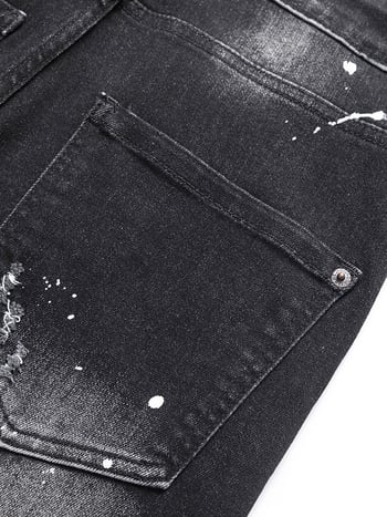 Patchworkos farmernadrág, karcsúsított fazon, középmagas derekú, cipzáras záródás, enyhe elasztikusság