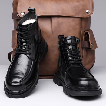 Martin csizmák – Felsőrész: felső réteg marhabőrből; Szár magassága: középső vádlira; Lábujjforma: kör; Talp: gumi; Belső bélés: PU