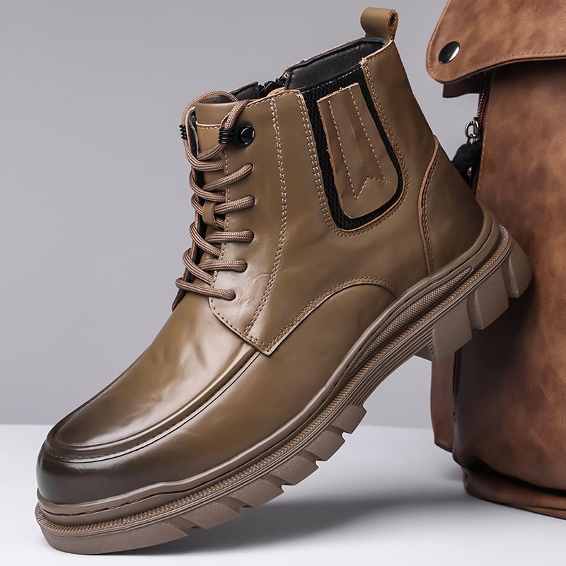 Martin csizmák – Felsőrész: felső réteg marhabőrből; Szár magassága: középső vádlira; Lábujjforma: kör; Talp: gumi; Belső bélés: PU