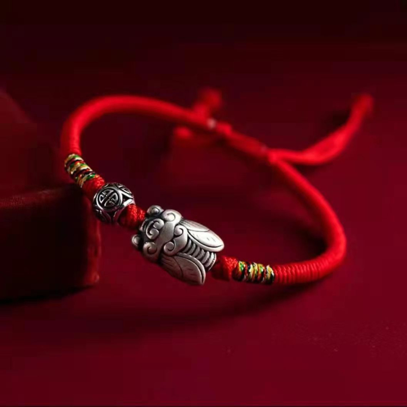 Kézzel szőtt karkötő ezüst bevonattal, retro ihletésű, magas minőségű kiegészítő, pár-stílus, kínai stílus (Anyag: réz-plasztik; Feldolgozás: elektroplating; Stílus: pár, kínai; Forma: állat/állatöv; Kategória: kézrevaló)