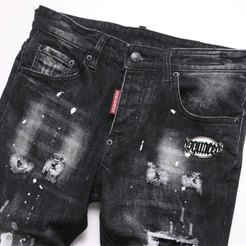 Traperice punk stila, slim fit, srednji pojas, patch dekor, distresirane, isprane