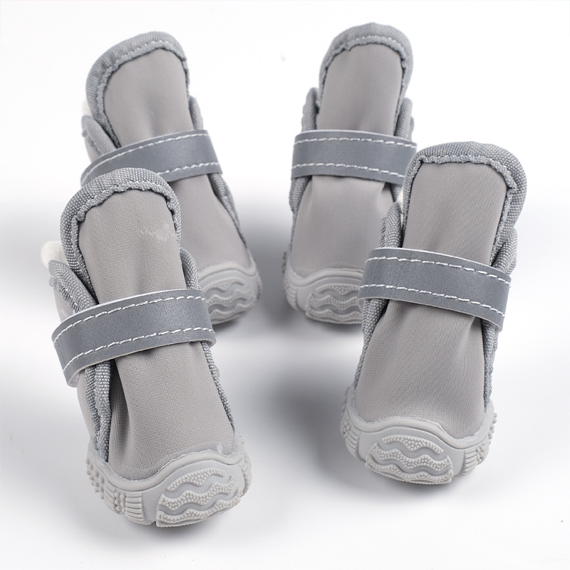 Kisállatok számára Velcro cipő (TPR) – meleg, csúszásmentes, légáteresztő, kopásálló, puha talppal