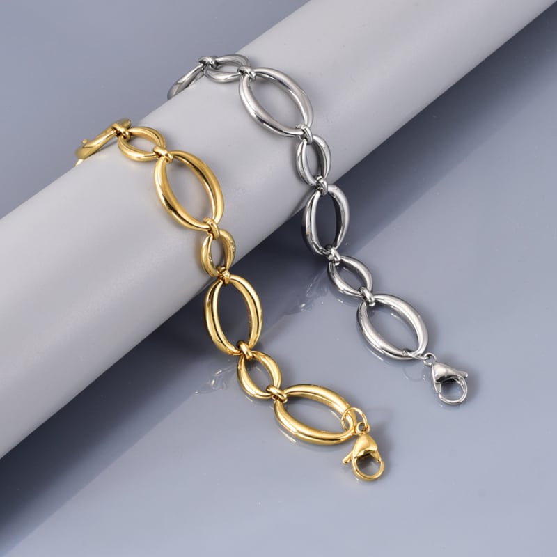 Női titánacél karkötő nagy geometriai lánccal és szív alakú medállal, 18K aranyozott bevonattal, elektropolírozott — friss és édes stílus