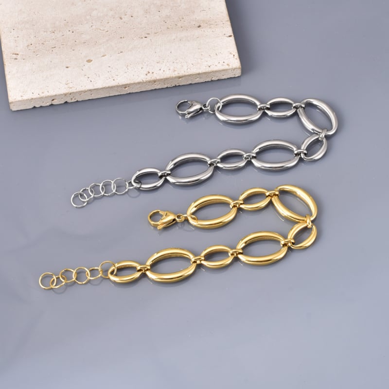 Női titánacél karkötő nagy geometriai lánccal és szív alakú medállal, 18K aranyozott bevonattal, elektropolírozott — friss és édes stílus