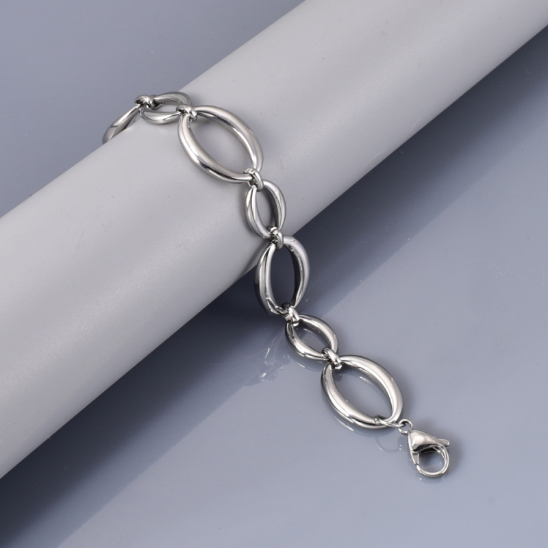 Női titánacél karkötő nagy geometriai lánccal és szív alakú medállal, 18K aranyozott bevonattal, elektropolírozott — friss és édes stílus