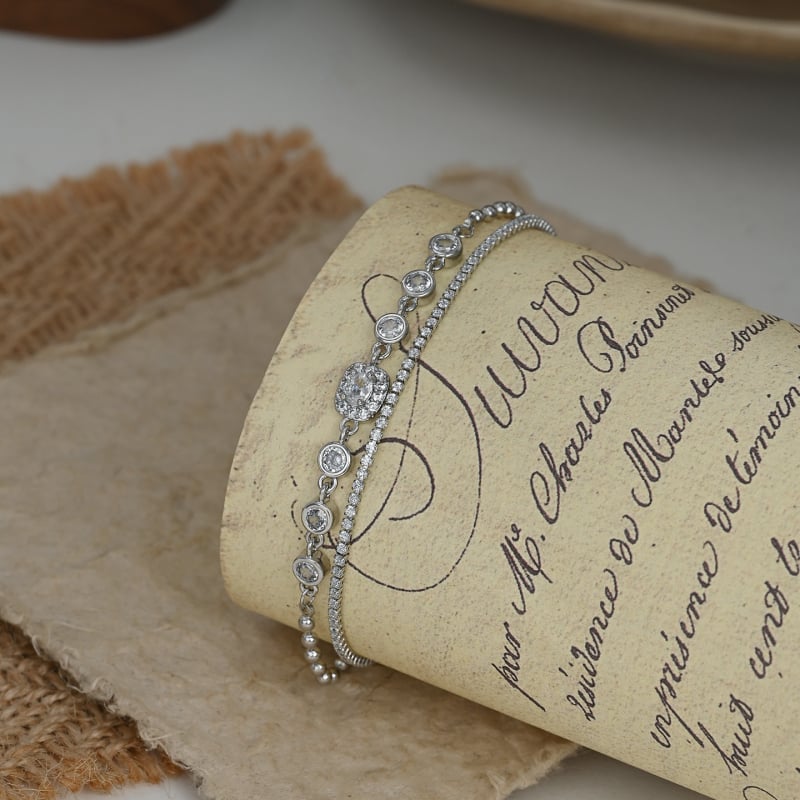 Karkötő réz aranyozott felülettel, galvanizálás, geometriai dizájn, nőies stílus