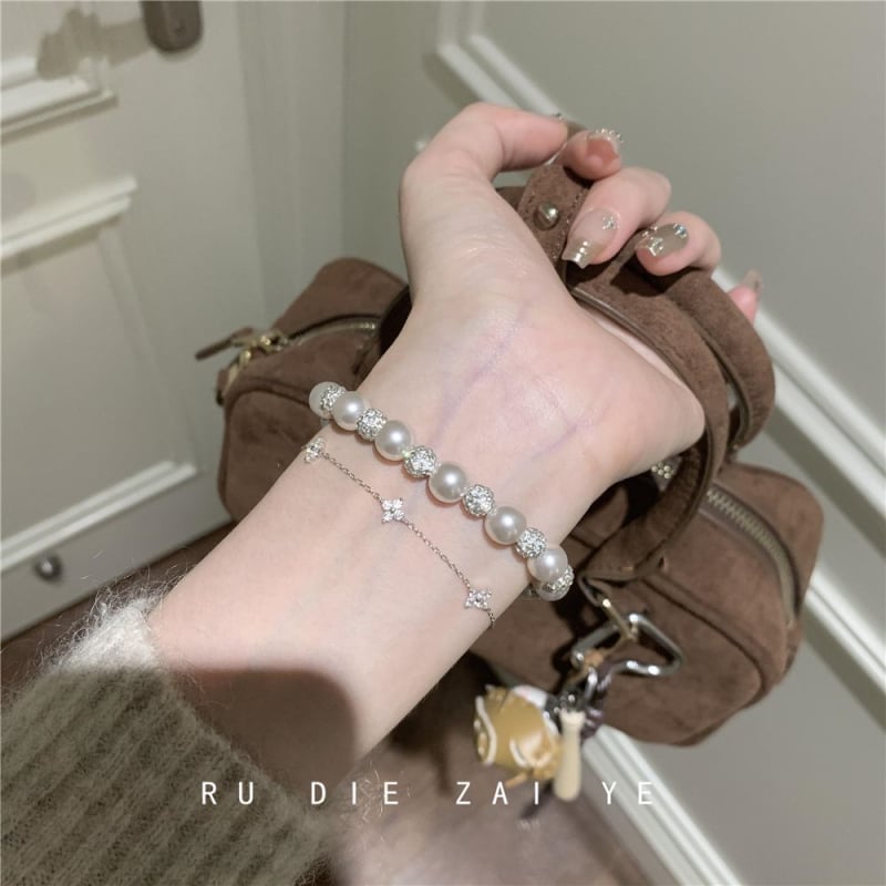 Karkötő négylevelű lóhere cirkón kövekkel, elektroplatált réz, koreai stílus, nőknek, 2025 téli kiadás