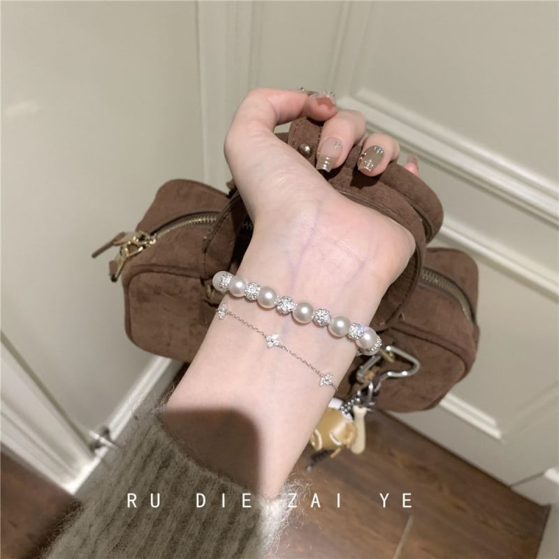 Karkötő négylevelű lóhere cirkón kövekkel, elektroplatált réz, koreai stílus, nőknek, 2025 téli kiadás