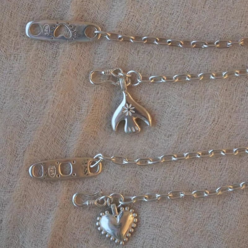 Kézzel szőtt uniszex karkötő, szív alakú (Réz • galvanizált • Uniszex • Szív alak • Nyár 2025)