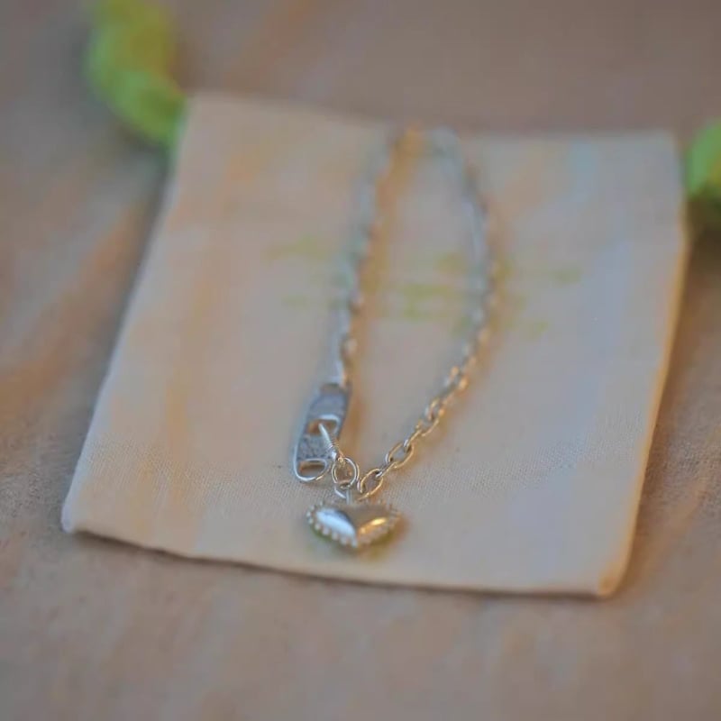 Kézzel szőtt uniszex karkötő, szív alakú (Réz • galvanizált • Uniszex • Szív alak • Nyár 2025)