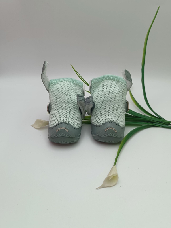 Încălțăminte pentru câini – sandale din plasă, anti-derapaj, decorative, stil de recreere