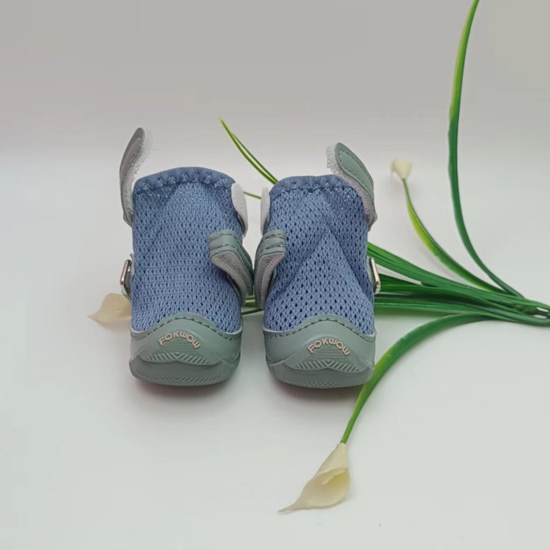 Încălțăminte pentru câini – sandale din plasă, anti-derapaj, decorative, stil de recreere