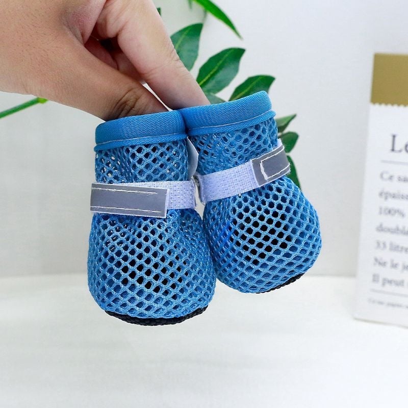 Kis testű kutyák számára nyári lélegző hálós szandáljai, gumiból készült, termikus funkció, import nélkül