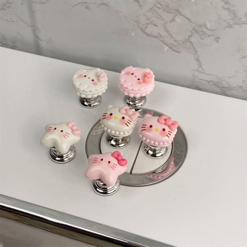 WC-tartozék – nyomógombos kialakítás hosszú körmökhöz – aranyos macskás dizájn