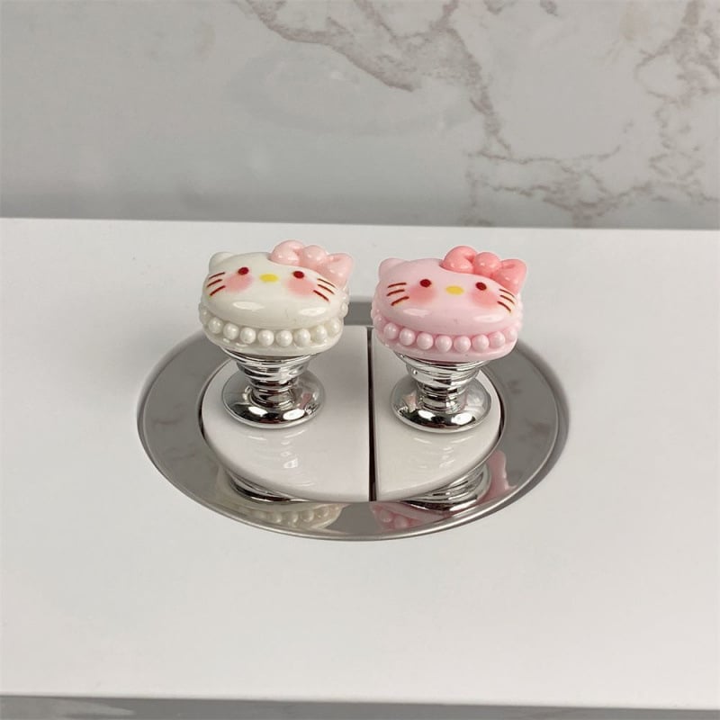 WC-tartozék – nyomógombos kialakítás hosszú körmökhöz – aranyos macskás dizájn