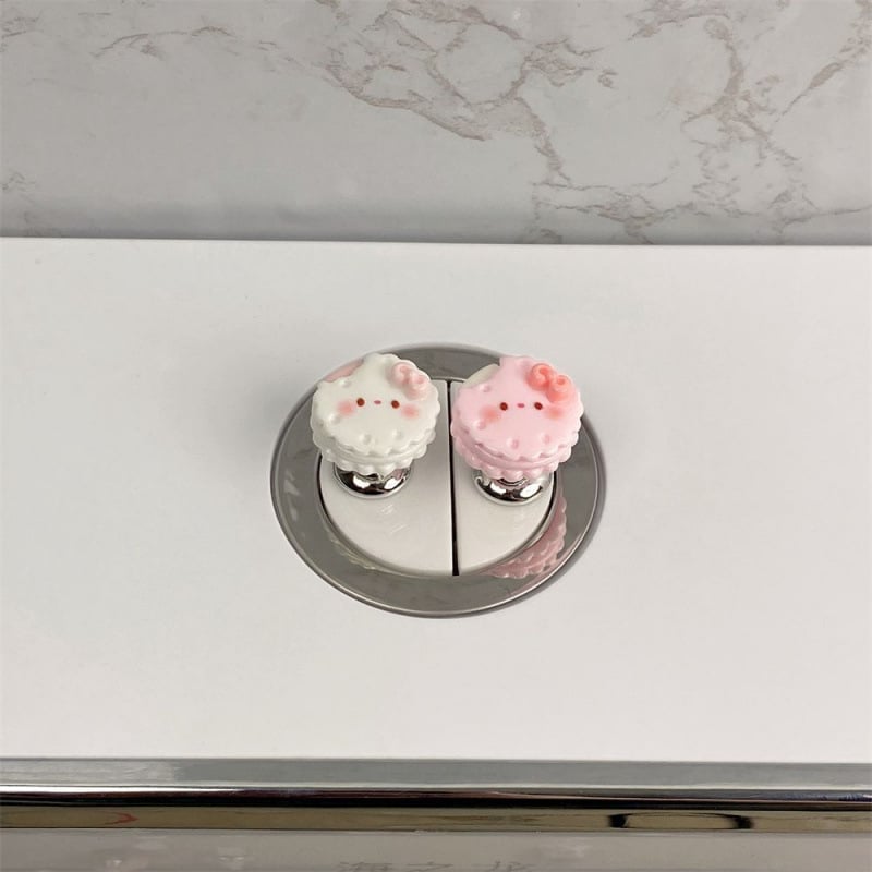 WC-tartozék – nyomógombos kialakítás hosszú körmökhöz – aranyos macskás dizájn