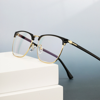 Olvasószemüveg TR fém kerettel, lencsék gyantából, anti-kékfény védelemmel, teljes keret, közeli látás támogatás