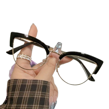 Cat-Eye olvasószemüveg, PC lencsékkel, anti-kékfény védelemmel, teljes keret, myopia-kompatibilis