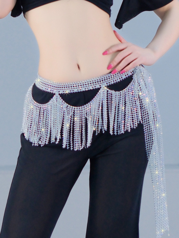 Deluxe hastán csípőkendő hullámos bojtokkal és kristályos díszítéssel, 100% poliészter, keverék kémiai rostok, egyszínű mintázat, táncruházat