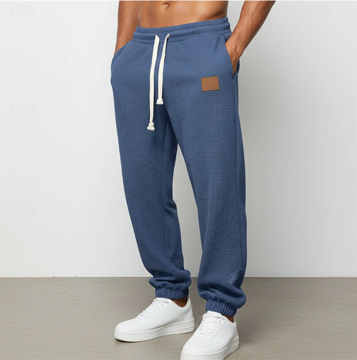 Pantaloni casual pentru bărbați cu croială dreaptă, talie medie, lungime cropped, amestec bumbac-poliester (55% poliester)