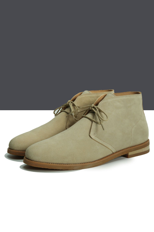 Férfi Martin csizmák — felső része valódi bőr, gumitalp, lélegző, 3–5 cm-es evázott sarok, brit stílus