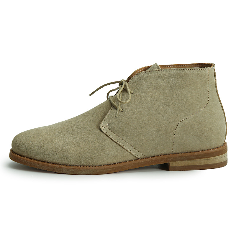 Férfi Martin csizmák — felső része valódi bőr, gumitalp, lélegző, 3–5 cm-es evázott sarok, brit stílus